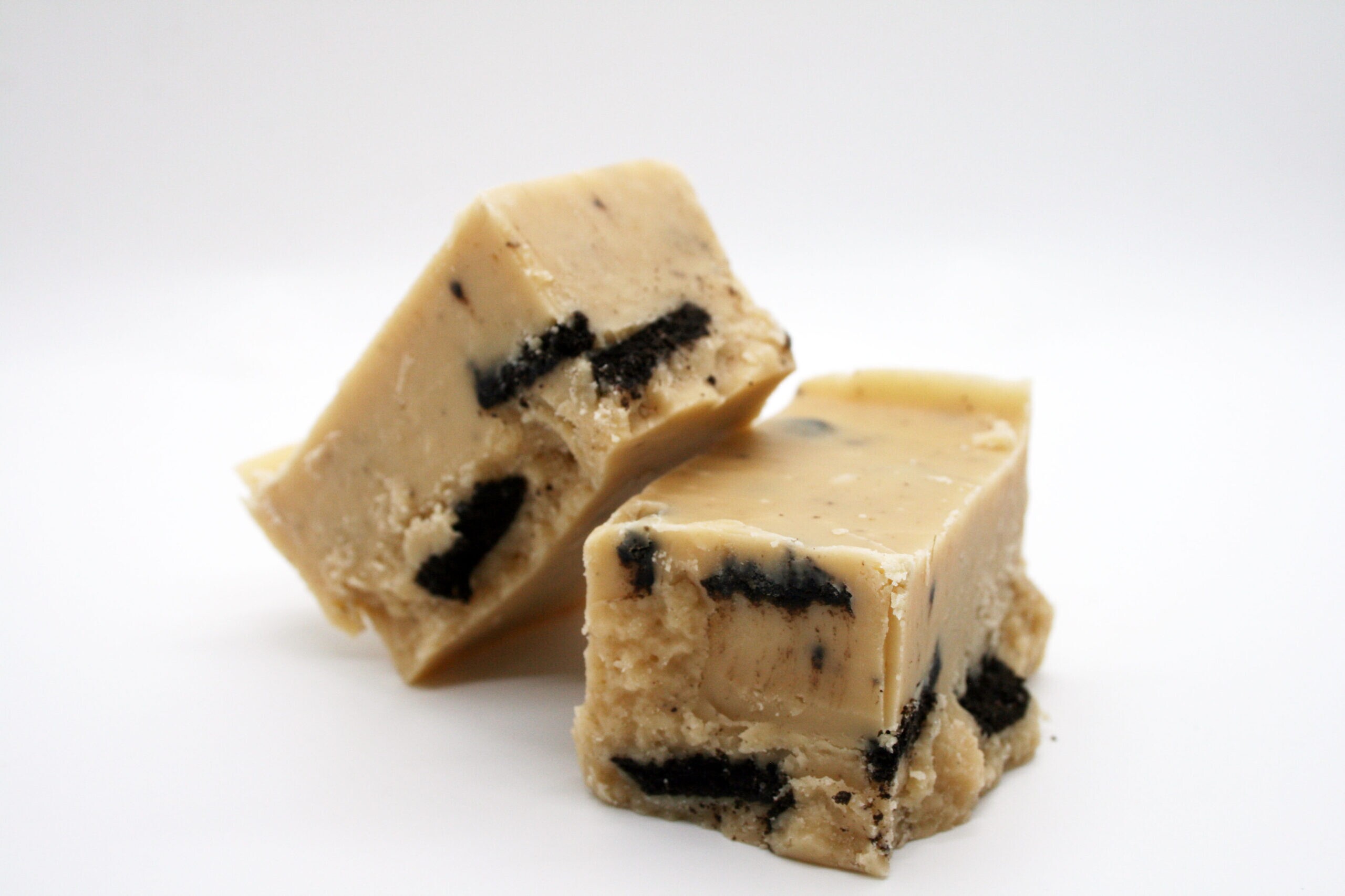 Cookies & Cream Fudge - 8oz FreshPack