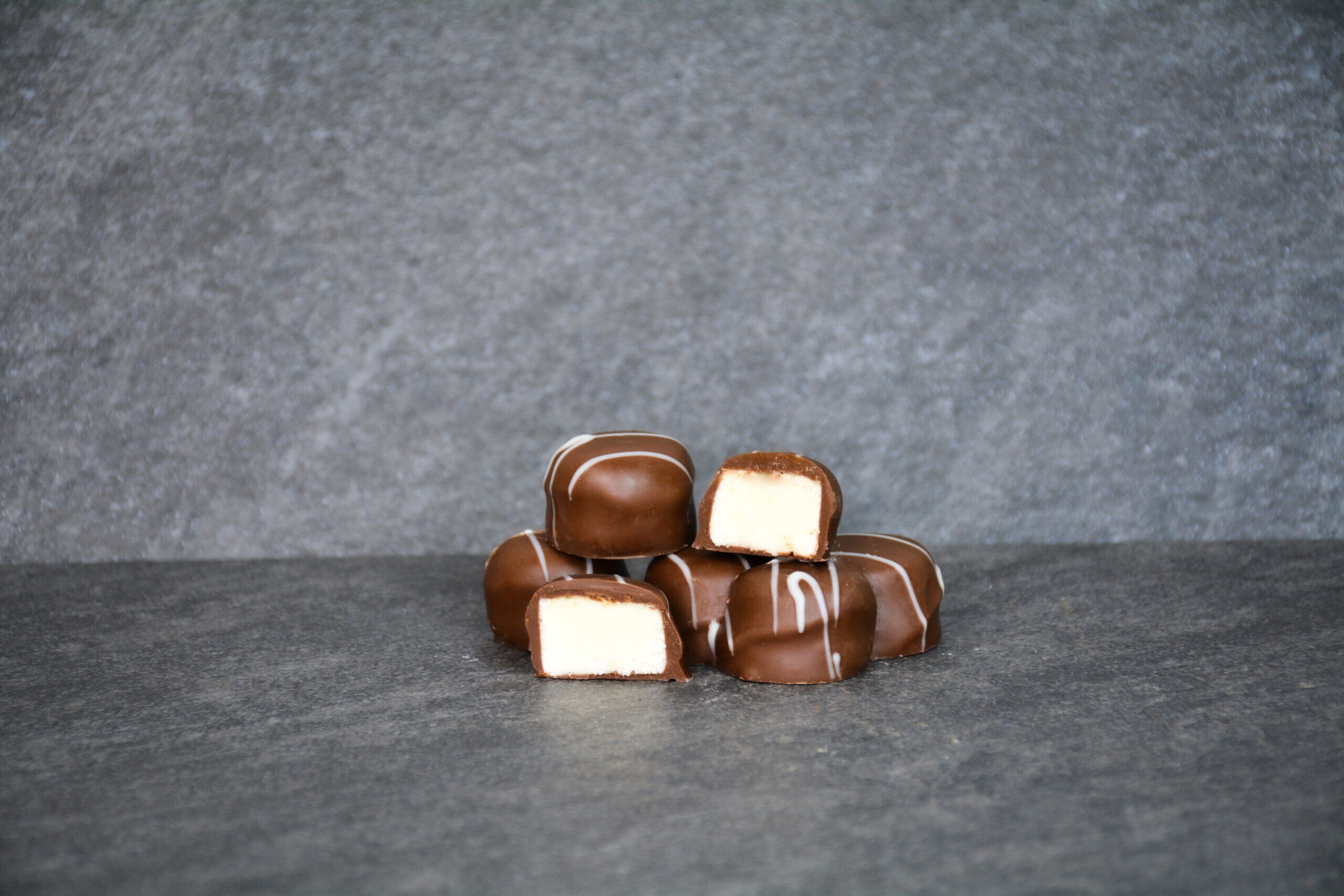milk chocolate vanilla buttercream truffles