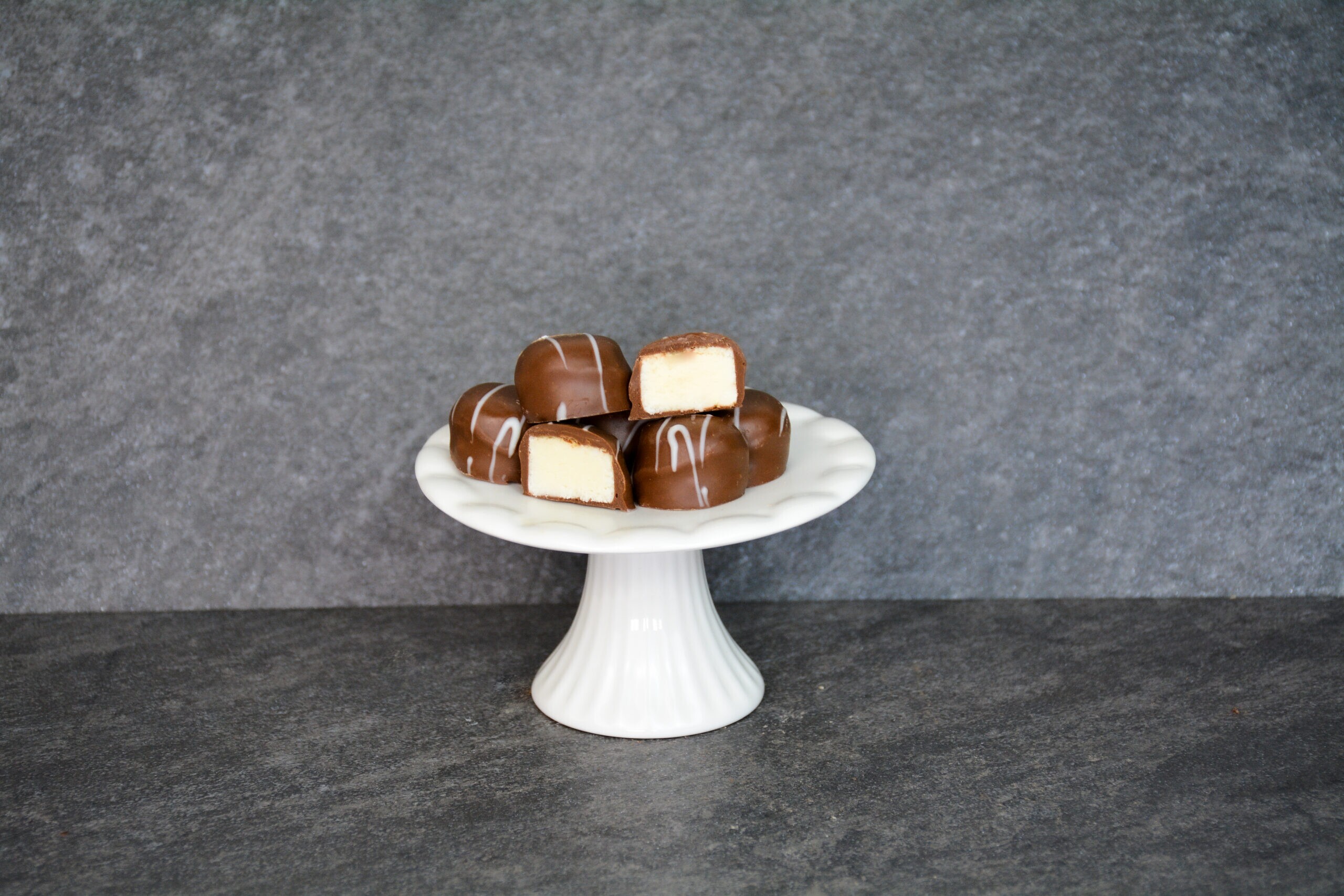 milk chocolate vanilla buttercream truffles
