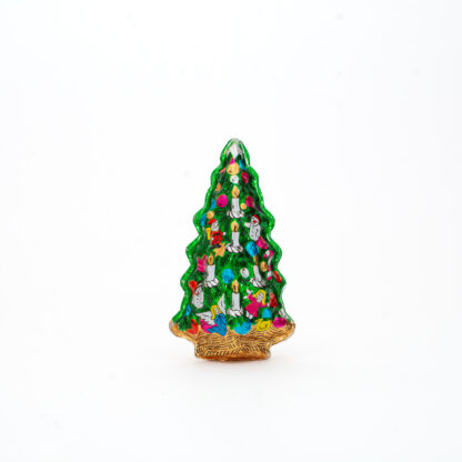 milk-chocolate-christmas-tree